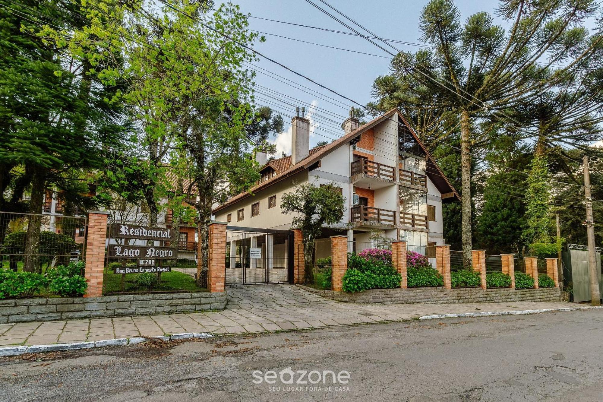 Apto Duplex C/ Lareira 100M Do Lago Negro Rln204 Gramado Bagian luar foto